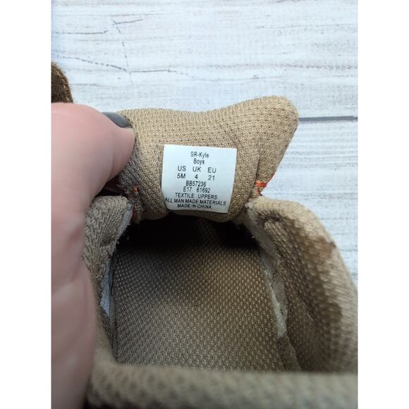 5C Stride Rite Brown Kyle Sneakers - Picture 7 of 9